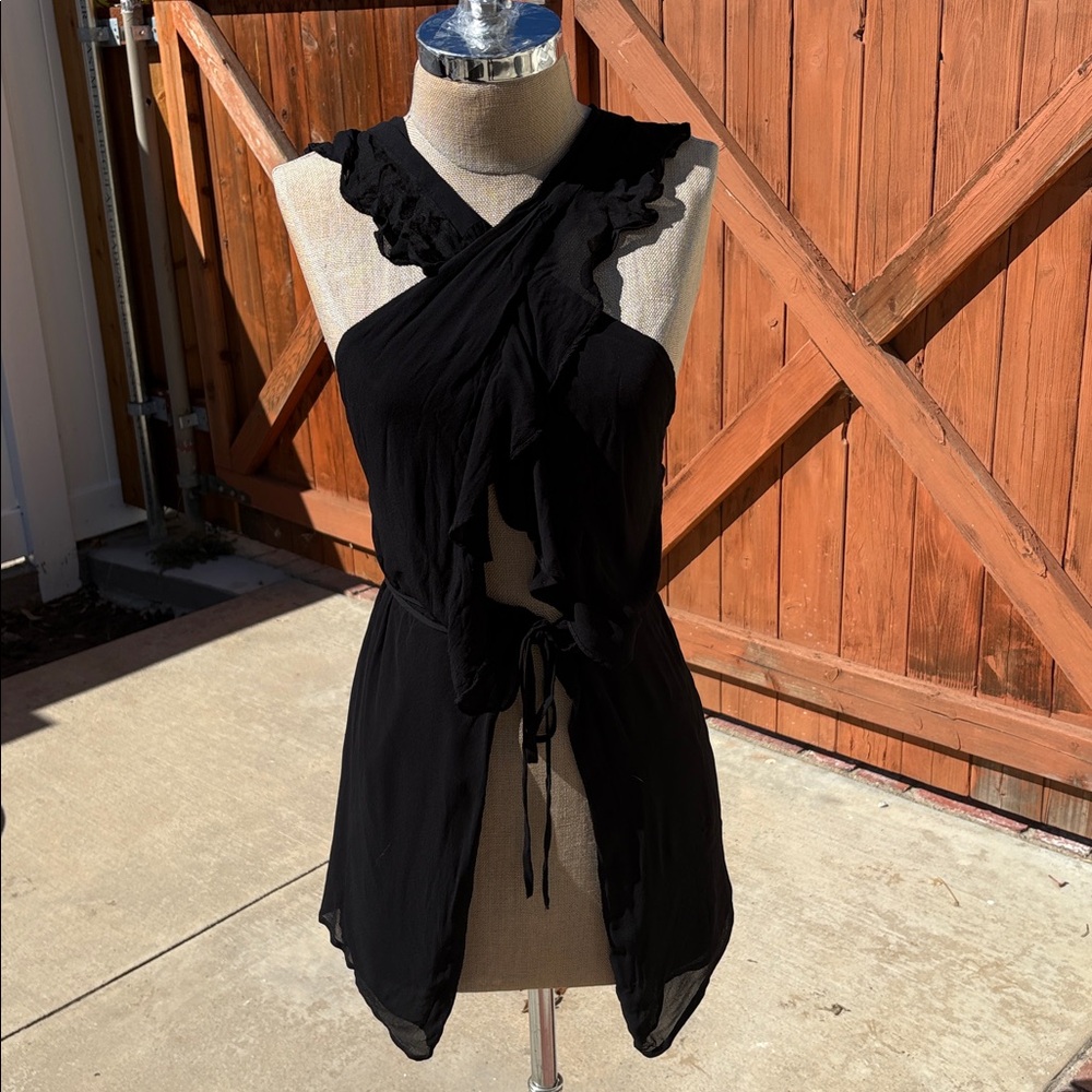 Reformation stunning deep black blouse w/ tie. Simply gorgeous from Nordstroms. - Picture 2 of 11